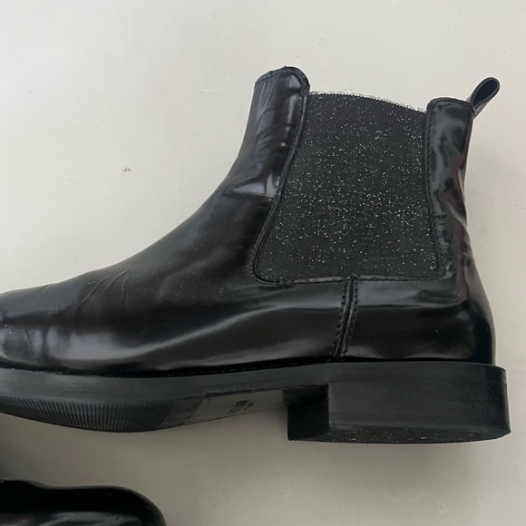 David's Chelsea Boots with Sparkly Detail - Picture 10 of 17